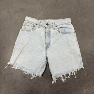 Levi’s Jorts